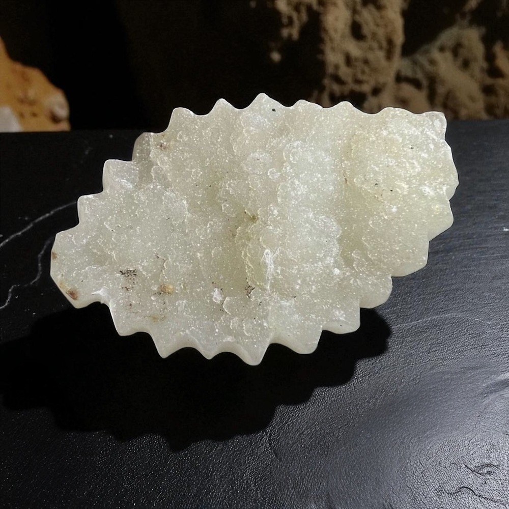 Sugar Quartz Leaf Crystal‎ Cluster Healing Decor & Spiritual Energy Stone